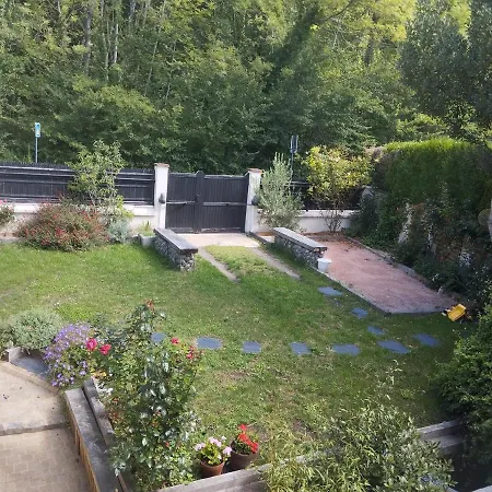 Appartamento Charmante Maison Chaville